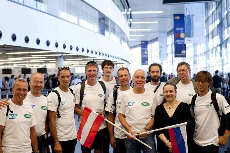 AustriaTeam в аэропорту AustriaTeam в аэропорту