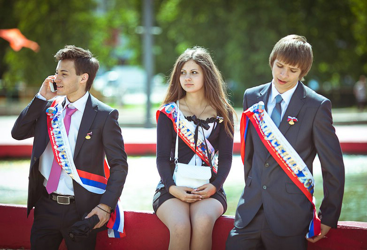 В российских школах завершается подготовка к «Последним звонкам», фото - netall.ru