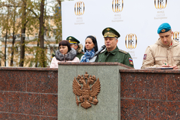 Патриотический праздник «ЮНАРМИЯ: осенний призыв» прошел в Екатеринбурге.