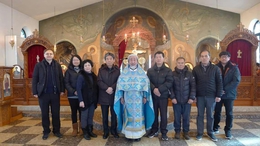 Сестры Ново-Тихвинского монастыря сшили богослужебное облачение для корейского священника