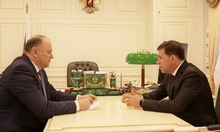 Николай Цуканов и Евгений Куйвашев обсудили вопросы социально-экономического развития Свердловской области Николай Цуканов и Евгений Куйвашев обсудили вопросы социально-экономического развития Свердловской области
