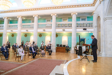 Губернатор Свердловской области вручил уральцам государственные награды и региональные знаки отличия Губернатор Свердловской области вручил уральцам государственные награды и региональные знаки отличия
