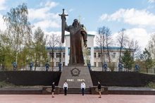 Жители уральской столицы выберут какой будет памятная марка города
