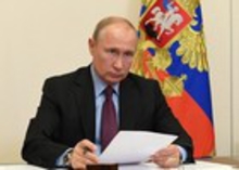 Владимир Путин распорядился сделать дополнительные выплаты пенсионерам