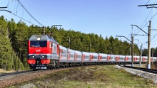 Перевозки пассажиров на СвЖД увеличились на 14% в августе