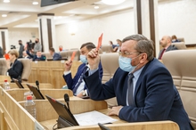 Гордума Екатеринбурга утвердила отчет об исполнении бюджета города за I полугодие