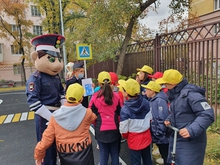 В Екатеринбурге продолжаются практические занятия по предотвращению ДТП с участием детей