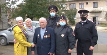 На Среднем Урале полицейские спасли пожилого человека, заблудившегося в лесу