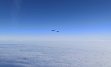 Российские Су-30 сопроводили над Черным морем четыре самолета ВВС США