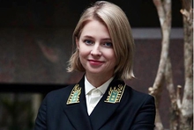 Поклонская выложила фото в мундире дипломата