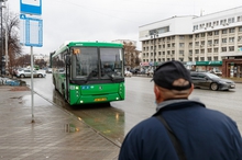 Движение автобусов по улице Готвальда будет временно изменено