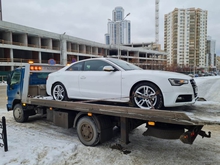 Судебные приставы арестовали у екатеринбурженки автомобиль Ауди А5