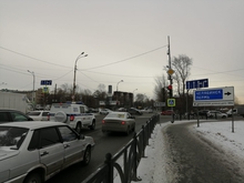 В Екатеринбурге дорожное движение около моста «Калина» изменено