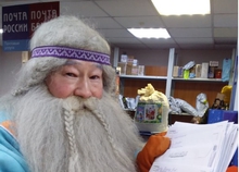 Ямальский Дед Мороз получил праздничную почту в Салехарде