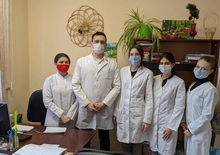 Более 500 студентов медуниверситета помогают врачам в поликлиниках на Урале