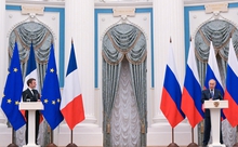 Президенты РФ и Франции провели пресс-конференцию по итогам переговоров в Москве
