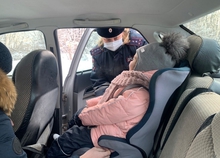На среднем Урале ГИБДД выявили почти 3000 нарушений перевозки детей в авто