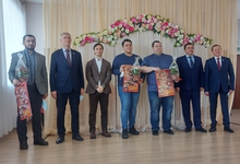 Врачам Красноуфимска вручили ключи от новых квартир