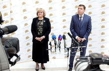 Губернатор Куйвашев доложил депутатам о результатах деятельности правительства региона