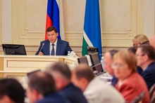 Евгений Куйвашев поручил разъяснить владельцам квадрокоптеров правила их безопасного использования Евгений Куйвашев поручил разъяснить владельцам квадрокоптеров правила их безопасного использования