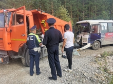 В Березовском произошло ДТП с участием рейсового автобуса