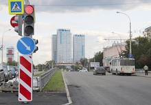 Прокуратура Екатеринбурга выясняет причины коммунальной аварии на улице Щербакова в Екатеринбурге