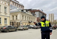 Госавтоинспекция Екатеринбурга проводит массовые проверки водителей