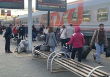У спящего пассажира на ЖД вокзале Екатеринбурга украли мобильный телефон