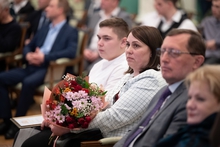 Евгений Куйвашев поблагодарил свердловских общественников и волонтеров за работу в 2022 году