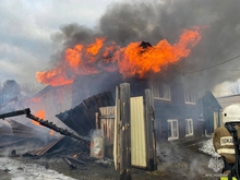 Сразу два пожара произошло в Свердловской области в жилых домах Сразу два пожара произошло в Свердловской области в жилых домах
