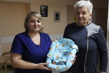 Уральские мастерицы освоили изготовление «гнезд» для «торопыжек»