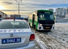 Госавтоинспекция Екатеринбурга проводит рейд по маршрутным автобусам