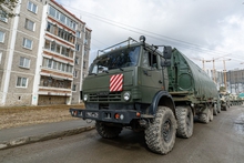 Военные ограничат движение транспорта по нескольким улицам города 12 апреля