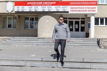 Ко Дню донора депутаты медицинской фракции в третий раз сдали кровь
