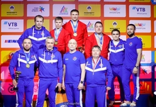 Свердловские самбисты завоевали 23 медали первенства и чемпионата Европы