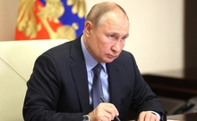 Президент Владимир Путин поручил перенести День молодежи