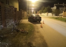 В Екатеринбурге легковушка сбила подростка на велосипеде