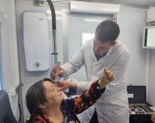 Автопоезд здоровья побывал у жителей пострадавших от пожара поселков на севере Свердловской области