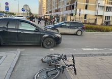В микрорайоне Солнечном мальчик-велосипедист попал под колеса иномарки