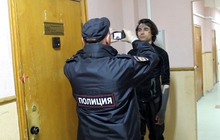 Свердловская полиция задержала тату-мастера, работавшего на мошенников