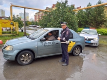 Госавтоинспекция Екатеринбурга подвела итоги профилактического рейда «Такси»