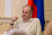 Евгений Куйвашев выразил соболезнования родным, близким и коллегам Станислава Набойченко