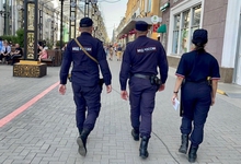 В результате ночного рейда полицейские Екатеринбурга доставили в дежурную часть четырех подростков