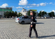 В Екатеринбурге проводят массовые проверки водителей