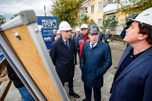 В Екатеринбурге залит первый кубометр бетона в основание дома, строящегося по программе КРТ