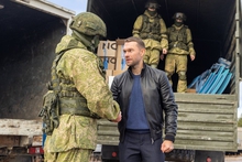  Депутаты городской думы Екатеринбурга помогли приобрести автомобиль для нужд СВО