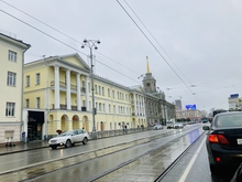 Госавтоинспекция Екатеринбурга призывает участников дорожного движения быть внимательными в дождливую погоду