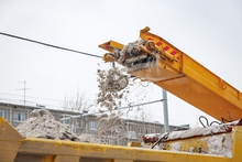 Сегодня на уборку Екатеринбурга от снега вышли 385 дорожных рабочих и 159 единиц техники