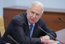 Губернатор Свердловской области выразил соболезнования родным Николая Рыжкова