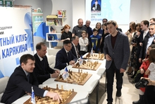 Евгений Куйвашев и Сергей Карякин открыли шахматный клуб в Екатеринбурге